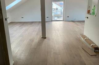 Wohnung mieten in 68809 Neulußheim, Schöne, geräumige ein Zimmer Wohnung in Rhein-Neckar-Kreis, Neulußheim