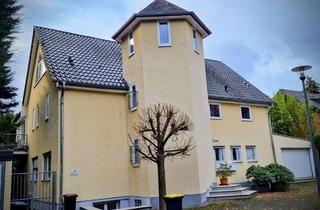 Wohnung mieten in Mozartstraße, 50999 Rodenkirchen, Helle Galeriewohnung mit Balkon, EBK und Klimaanlage in ruhiger Grünlage in Köln-Rodenkirchen