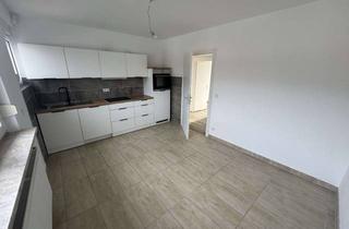 Wohnung mieten in 76477 Elchesheim-Illingen, Sanierte 3-Zimmer Wohnung im 1. OG in Elchesheim-Illingen