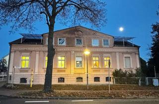 Wohnung mieten in Lindenallee 48, 16727 Oberkrämer, Charmante 4-Zimmer-Wohnung in Oberkrämer mit Balkon
