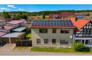 Einfamilienhaus kaufen in 03253 Doberlug-Kirchhain, Haus das sich selbst bezahlt — Familienhaus mit PV-Anlage, Wärmepumpe & Kamin in ruhiger Naturlage