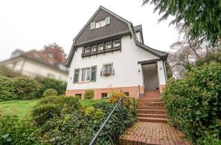 Villa kaufen in 61476 Kronberg, Charmante Altbauvilla nahe "Victoriapark" mit Anbau