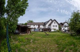 Haus mieten in Remshagener Str. 17a, 51789 Lindlar, Renovierungsbedürftiges Haus mit 22 Zimmern in Lindlar