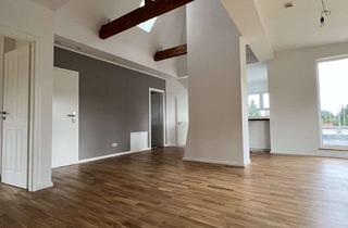 Immobilie mieten in 12623 Mahlsdorf, Exklusive 2-Zi-Loftwohnung mit Terrasse und priv. Garten in Waldnähe - frei ab 1.Jan.2026