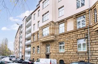 Wohnung kaufen in 40239 Düsseldorf, Charmante Altbauwohnung im beliebten Düsseldorfer Zoo-Viertel!