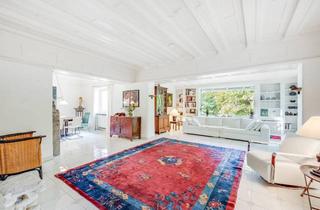 Wohnung kaufen in 82319 Starnberg, AIGNER - Einmalige Erdgeschosswohnung in traumhafter Altbauvilla - absolut ruhige Lage