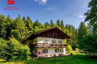 Villa kaufen in 82491 Grainau, Denkmalgeschützte Landhaus-Villa mit Blick auf die Zugspitze