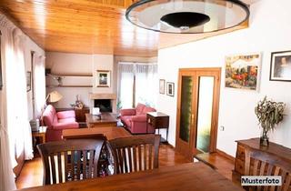 Gewerbeimmobilie kaufen in 18209 Bad Doberan, 2 Wohnheime und 3 unbebaute Grundstücke