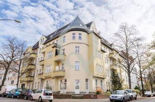 Wohnung kaufen in 12105 Berlin, Berlin - Helle 3-Zimmer-Dachgeschosswohnung mit SüdWest-Balkon & Kamin