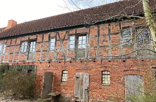 Haus kaufen in 39638 Gardelegen, Gardelegen - Resthof mit viel Potenzial