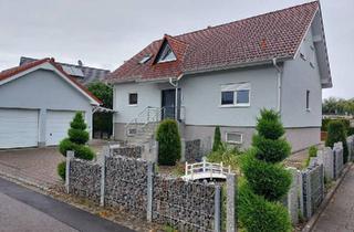 Einfamilienhaus kaufen in 78259 Mühlhausen-Ehingen, Mühlhausen-Ehingen - Traumhaftes Zweifamilienhaus mit Doppelgarage in Mühlhausen