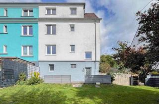 Haus kaufen in 42651 Solingen, Solingen - Ihr vollständig modernisiertes Zuhause: Wohnen mit Garten in urbaner Lage