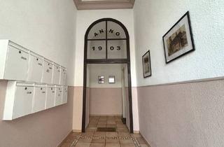 Wohnung kaufen in 40231 Düsseldorf, Düsseldorf - Helle Eigentumswohnung mit 5 Zimmern und Altbau-Charme