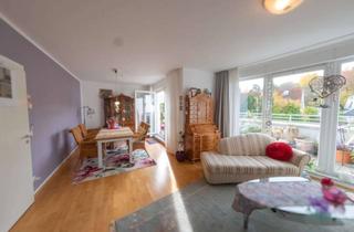 Wohnung kaufen in 65719 Hofheim am Taunus, Schöne 2-Zimmer-Wohnung mit umlaufender Dachterrasse und Panoramablick in Toplage von Kelkheim