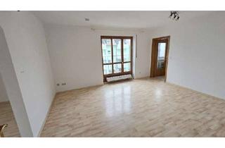 Wohnung kaufen in 94315 Straubing, Gepflegte 1,5 Zimmer-ETW mit Balkon