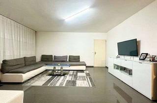 Wohnung kaufen in 63128 Dietzenbach, Ab sofort frei: Kernsanierte & voll-möblierte 4-Zimmer-Wohnung mit Gäste-WC & TG