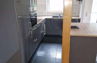 Wohnung kaufen in Ölhafenstraße, 04159 Wahren, bezugsfreie Dachgeschoss Maisonette-Wohnung mit Stellplatz