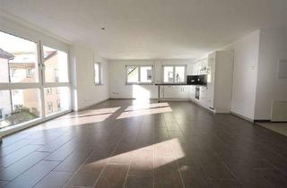 Wohnung kaufen in 78532 Tuttlingen, Neubauzustand: 3-Zimmer-ETW mit Lift, Garage und A+ Energie, nahe Stadtzentrum