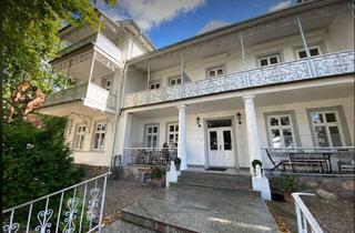 Wohnung kaufen in 18609 Binz, Nostalgie von außen, Moderne von innen: Wohnungen in Bäderstil-Villa