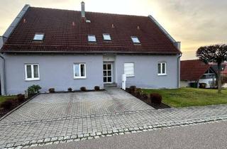 Wohnung kaufen in 92431 Neunburg, 3-Zimmer-Eigentumswohnung in Neunburg v. W.