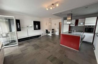 Wohnung kaufen in Happinger Str. .., 83026 Happing, Helle 3-Zimmer-EG-Wohnung mit Wintergarten und großer Terrasse