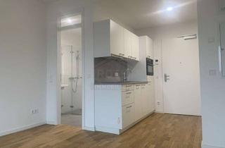 Wohnung mieten in Marzahner Chaussee 199, 12681 Marzahn, Hochwertige Etagenwohnung für anspruchsvolle Mieter