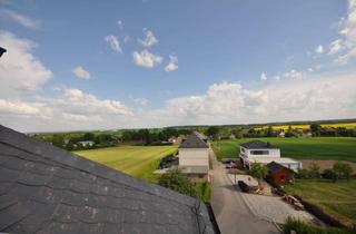 Wohnung mieten in Dr.-Jahn-Str. 24, 09244 Lichtenau, Helle 3-Zimmer Wohnung mit schöner Dachterrasse und Blick ins Grüne