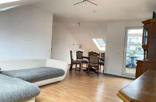 Wohnung mieten in Im Schacht 6-8, 66115 Saarbrücken, Charmante Dachgeschosswohnung mit Loggia in ruhiger Lage - Im Schacht 6-8, Saarbrücken