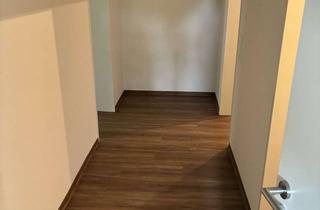 Wohnung mieten in Echeloh 49, 44149 Kley, Helle 3-Zimmer-Wohnung-komplett saniert, ruhig und dennoch zentral gelegen