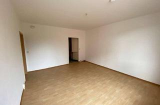 Wohnung mieten in Friedrich-König-Straße 11, 98527 Suhl, Sofort einziehen! 2-RW mit Einbauküche!