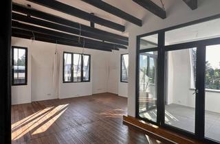 Penthouse mieten in Schöne Aussicht 25, 42369 Ronsdorf, Penthouse in kernsanierter Bandfabrik, originaler Dielenboden, offene Deckenbalken, Loggia