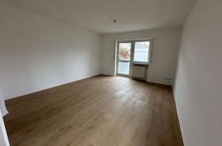 Wohnung mieten in Ardennenstraße 32, 93057 Konradsiedlung-Wutzlhofen, Neu renovierte 2-Zimmer-Wohnung mit Terrasse und Garten