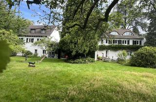 Haus kaufen in 53127 Venusberg, KLASSISCH / STILVOLL / UNVERGLEICHLICH !Zwei herrschaftliche Altbau-Villen verbunden mit Wohnhalle