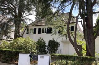 Villa kaufen in 53127 Venusberg, Familienfreundliche Altbau-Villa mit Charme, Stil und Sonnengrundstück in TOP-Lage am Venusberg