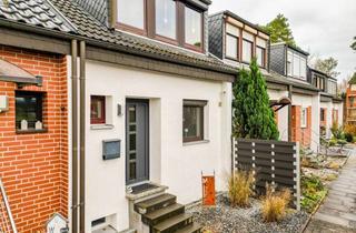 Reihenhaus kaufen in 29313 Hambühren, Reihenhaus mit zwei Garagen. Ruhig, übersichtlich, gut durchdacht