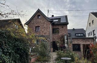 Einfamilienhaus kaufen in 53842 Troisdorf, Troisdorf - Freistehendes Einfamilienhaus in hervorragender Wohnlage