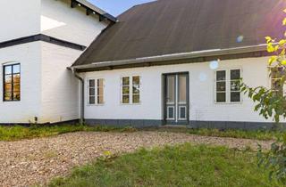 Haus kaufen in 24405 Mohrkirch, Historische Bäckerei: Modernisiertes Architektendesign mit Charme und Komfort in Feldrandlage