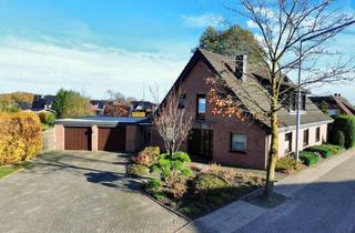 Haus kaufen in 49843 Uelsen, Großzügiges Ein-/Zweifamilienhaus mit traumhaftem Garten