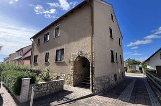 Haus kaufen in Friedensstraße 4a, 36456 Barchfeld, Sukzessive instand gehaltenes, großzügiges EFH mit Hof-/ u. Gartenfläche, Nebengebäuden und Garagen