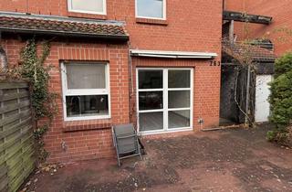 Haus mieten in Spreeallee 263, 24111 Russee, Gepflegtes Reihenhaus mit 3 Zimmern in Kiel-Russee
