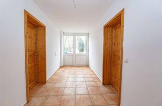 Anlageobjekt in 21745 Hemmoor, Vier Wohneinheiten in historischem Fachwerkambiente – Großzügiges Mehrgenerationenhaus