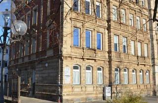 Wohnung kaufen in 90429 Nürnberg, Renovierungsbedürftige, freie 1-Zi-Whg in toller Lage, provisionsfrei!