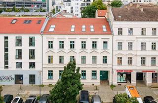 Wohnung kaufen in 10317 Lichtenberg, Terrasse, moderne Bäder/Küche usw.: Sanierte & vermietete Altbauwohnung nahe Ostkreuz in Lichtenberg