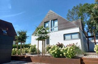 Wohnung mieten in Posener Straße 8, 23669 Timmendorfer Strand, Einzigartige Möbilierte 3-Zimmer-Dachgeschosswohnung mit traumhafter Aussicht - Timmendorfer Strand