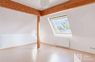 Wohnung kaufen in 21335 Lüneburg, Gepflegt und einzugsbereit – Dachgeschosswohnung in Lüneburg