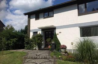 Wohnung mieten in Eichenstr. 238, 41748 Viersen, 1-Zimmer-Wohnung mit Einbauküche und -schrank in Viersen