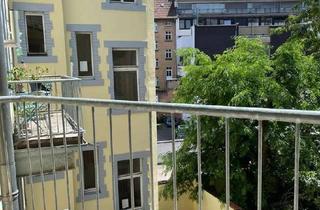 Wohnung mieten in Karcherstraße, 66111 Saarbrücken, 130 m² WG-taugliche 4-ZKB mit Balkon - ruhig & zentral