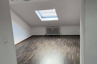 Wohnung mieten in 64289 Darmstadt, Schöne Dachgeschoss Wohnung mit Blick über Darmstadt