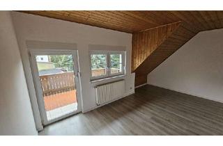 Wohnung mieten in Waldheimer Str. 47d, 01683 Nossen, Charmante 3-Zimmer-Maisonette mit Balkon – Stilvoll modernisiert in bester Lage!