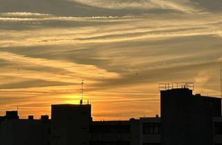 Wohnung mieten in Beusselstraße 31d, 10553 Berlin, Wohnen im Dachgeschoss * 2 Balkone * Einbauküche * Zweitbezug * Ruhige Lage in Moabit